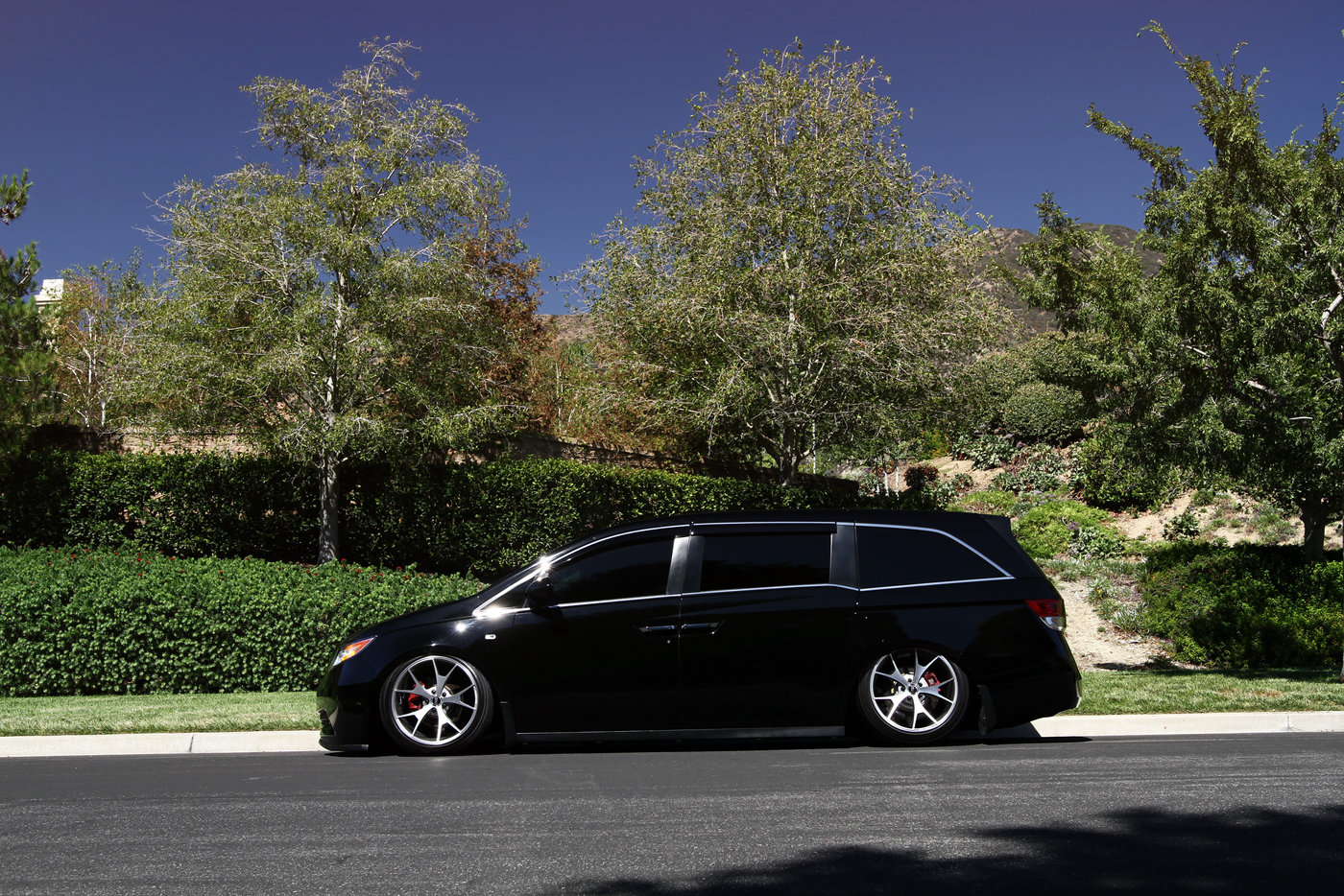 2014 Honda Odyssey on Concept One CSM-5 wheels