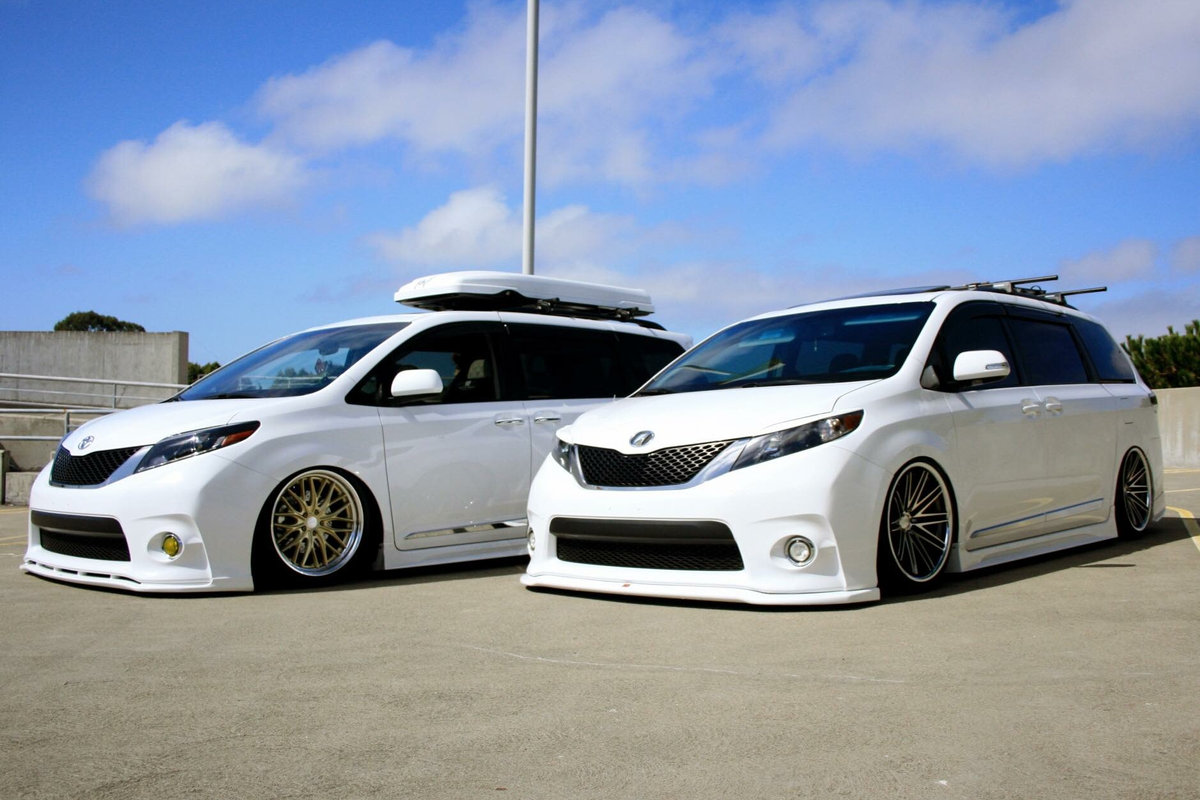 A quick "White-out" Sienna meet