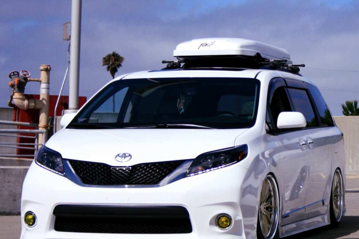 A quick "White-out" Sienna meet