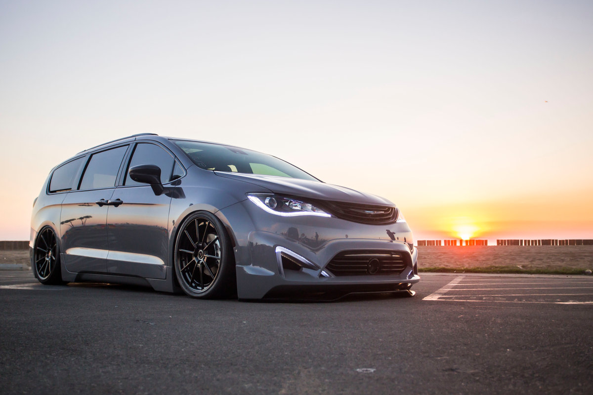 Superstreet BTS pics from the Coolio video