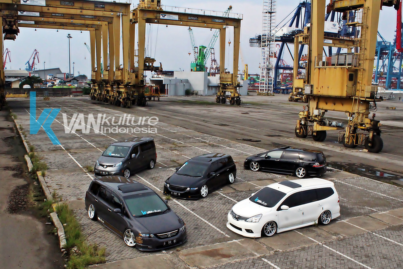 VANkulture Indonesia (official) photo session at the port of Tanjung Priok - North Jakarta