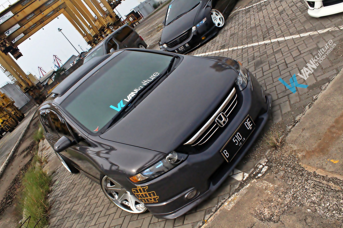 VANkulture Indonesia (official) photo session at the port of Tanjung Priok - North Jakarta