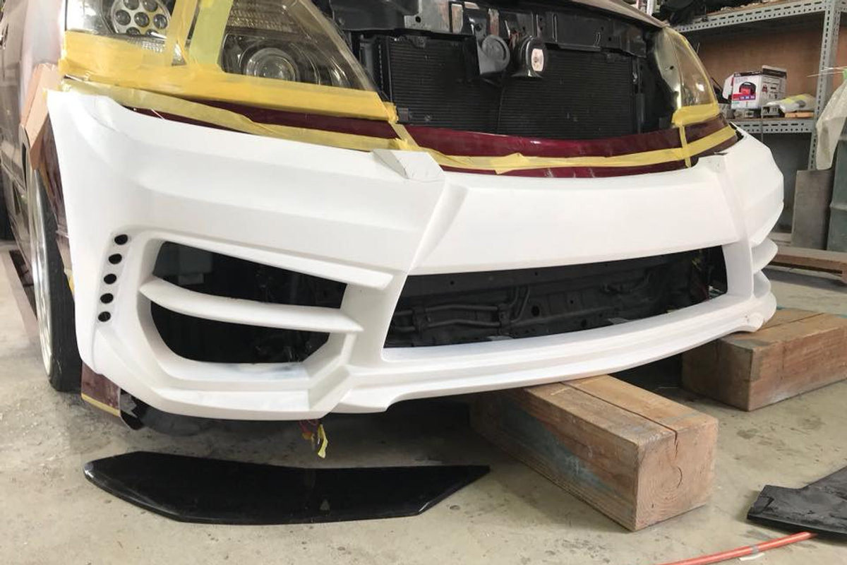 RE Works H10W Toyota Alphard