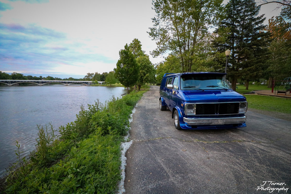 Spotlight: Josh's 1985 Chevy G20 Van
