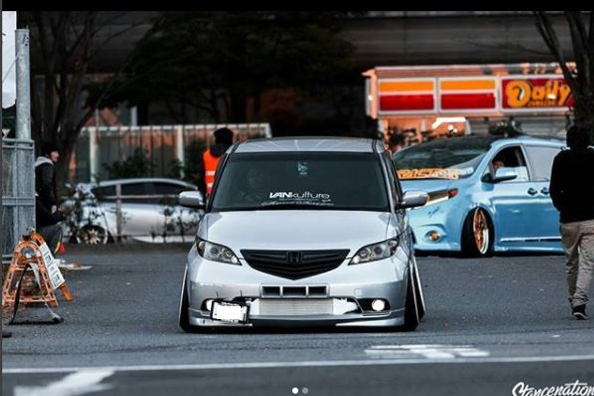 Spotlight: Hiroflush_411 Honda Elysion