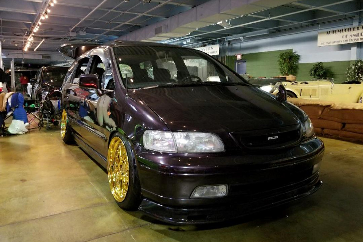 Spotlight: Johnny's 1st generation Odyssey