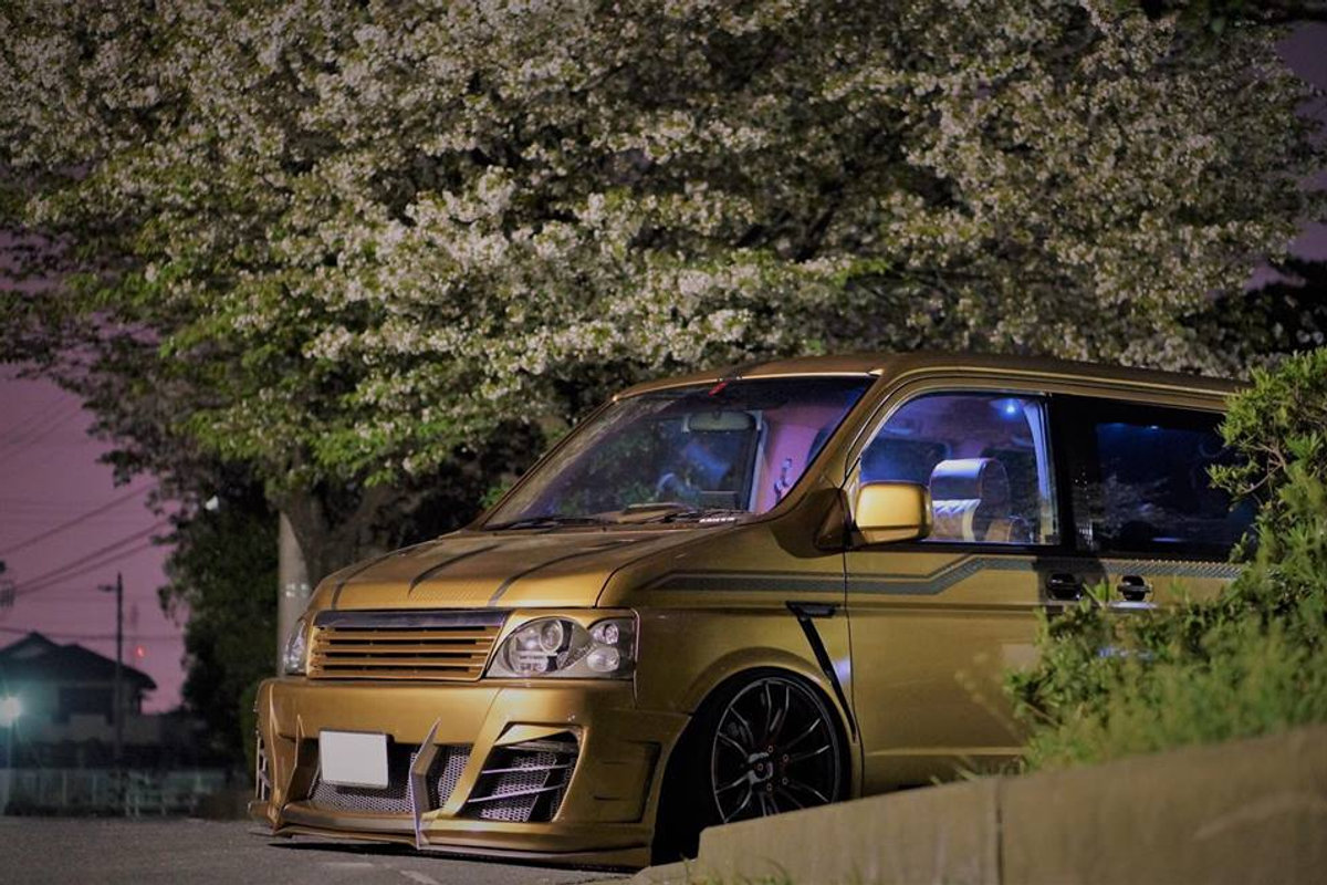 Spotlight: Sakura Stepwagon