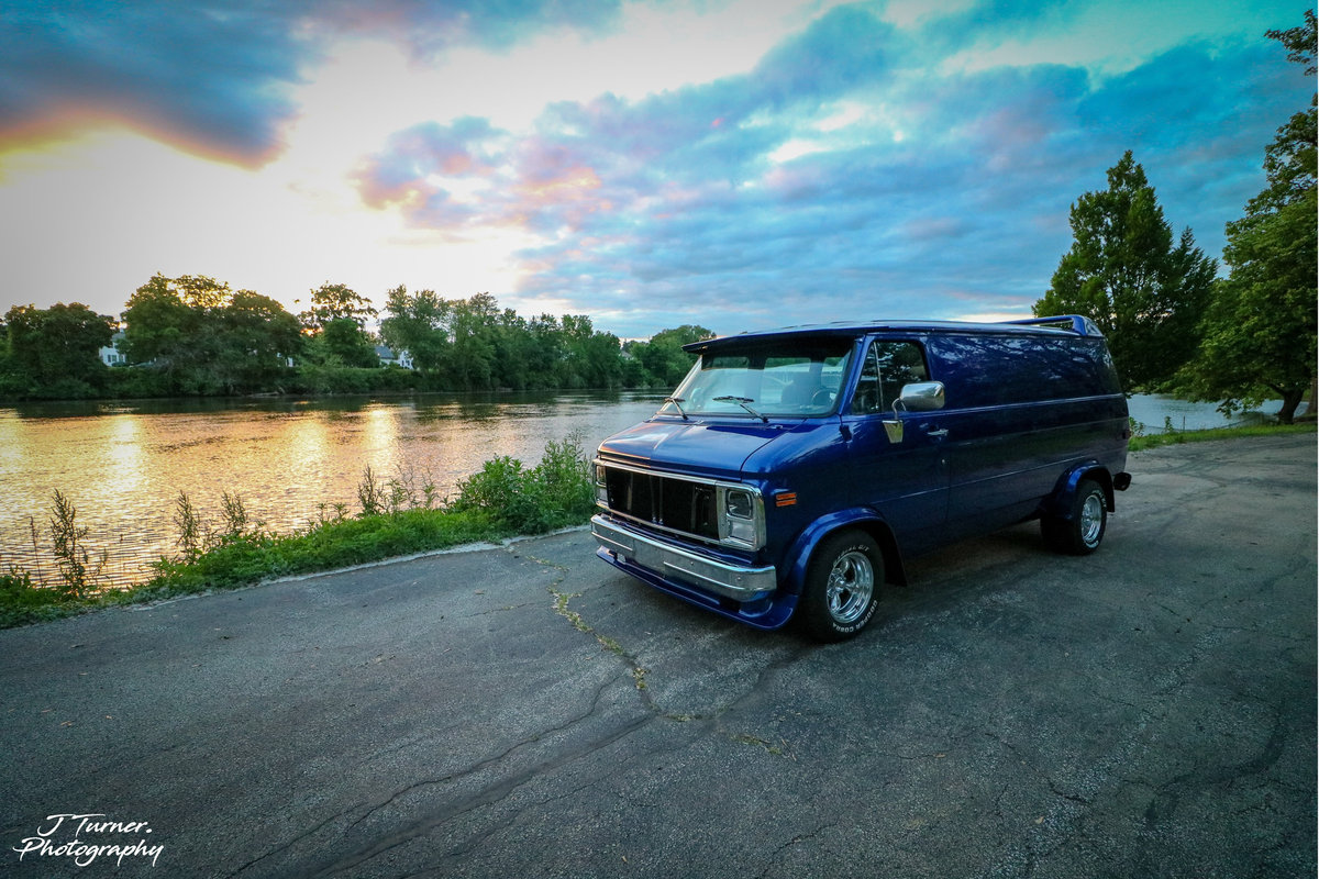 Spotlight: Josh's 1985 Chevy G20 Van
