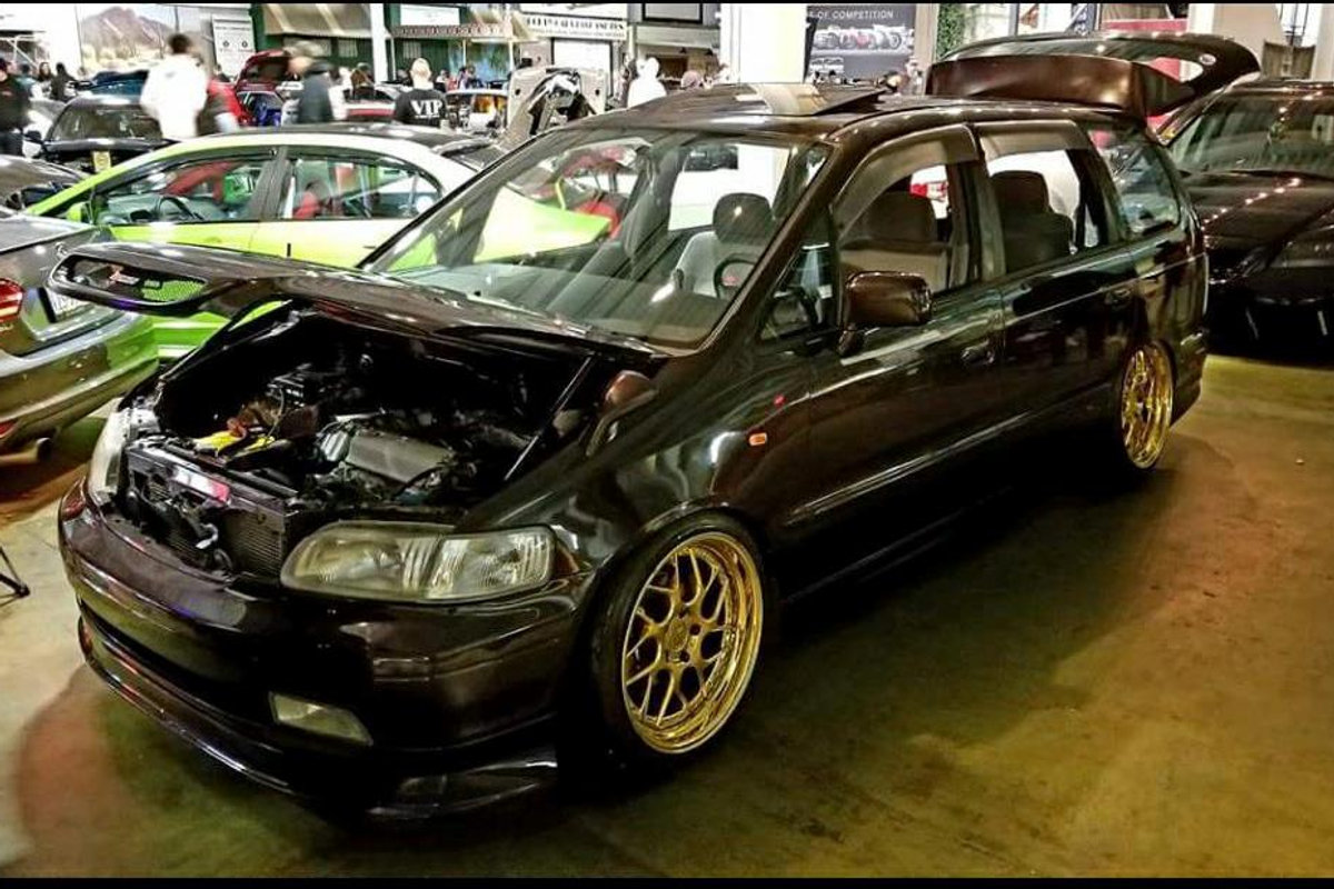 Spotlight: Johnny's 1st generation Odyssey