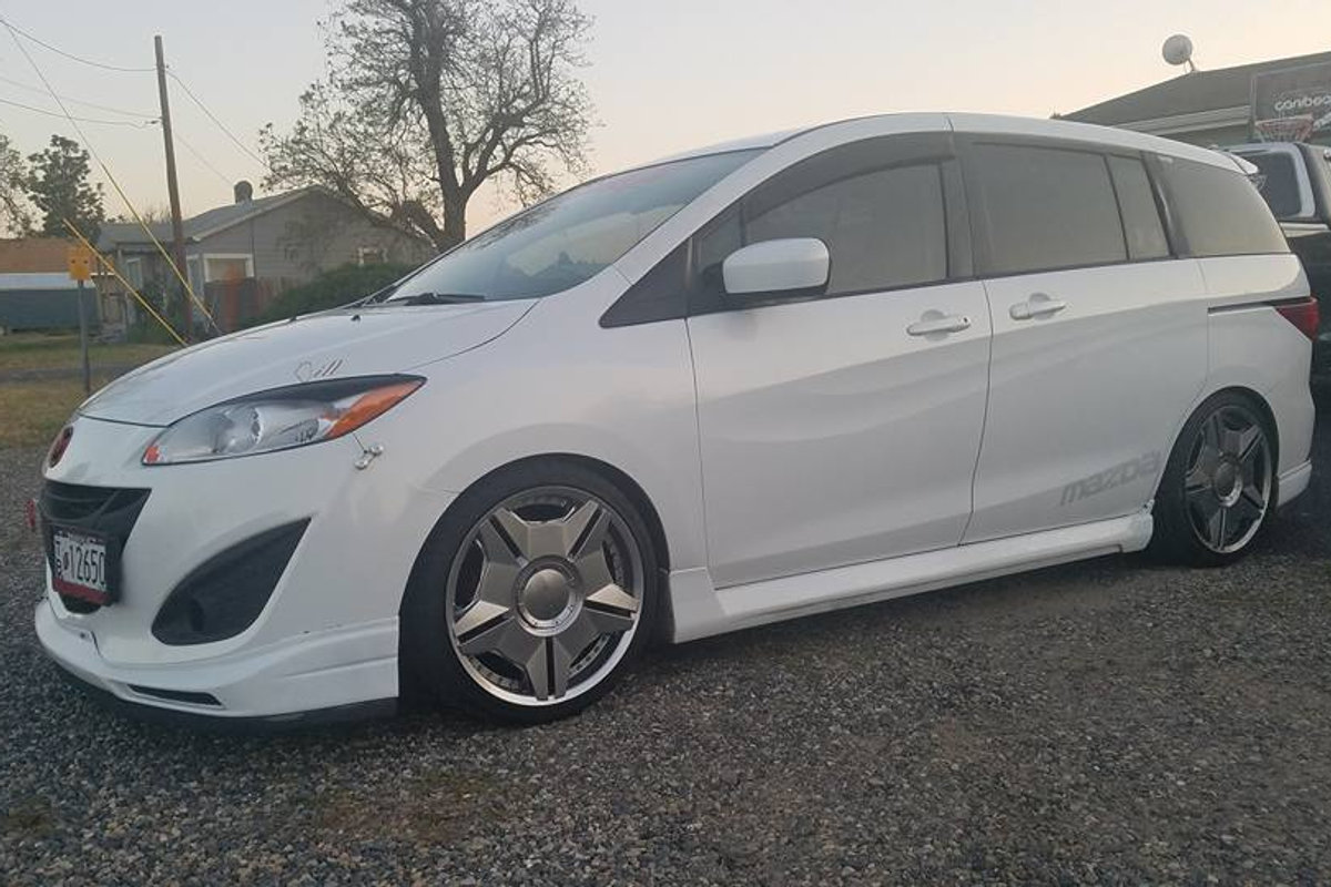 Spotlight: Raul G's Mazda 5